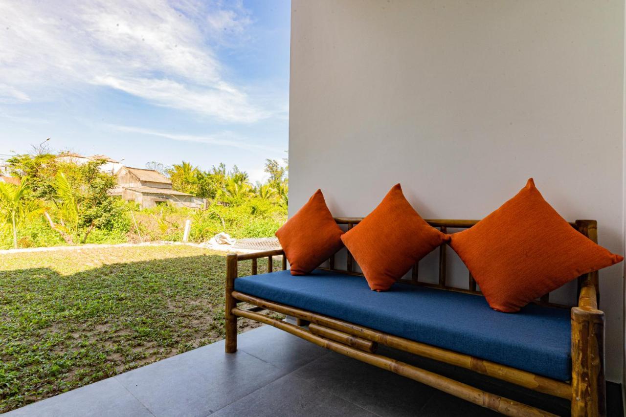 Local Beach Front Villas Tan Thanh エクステリア 写真
