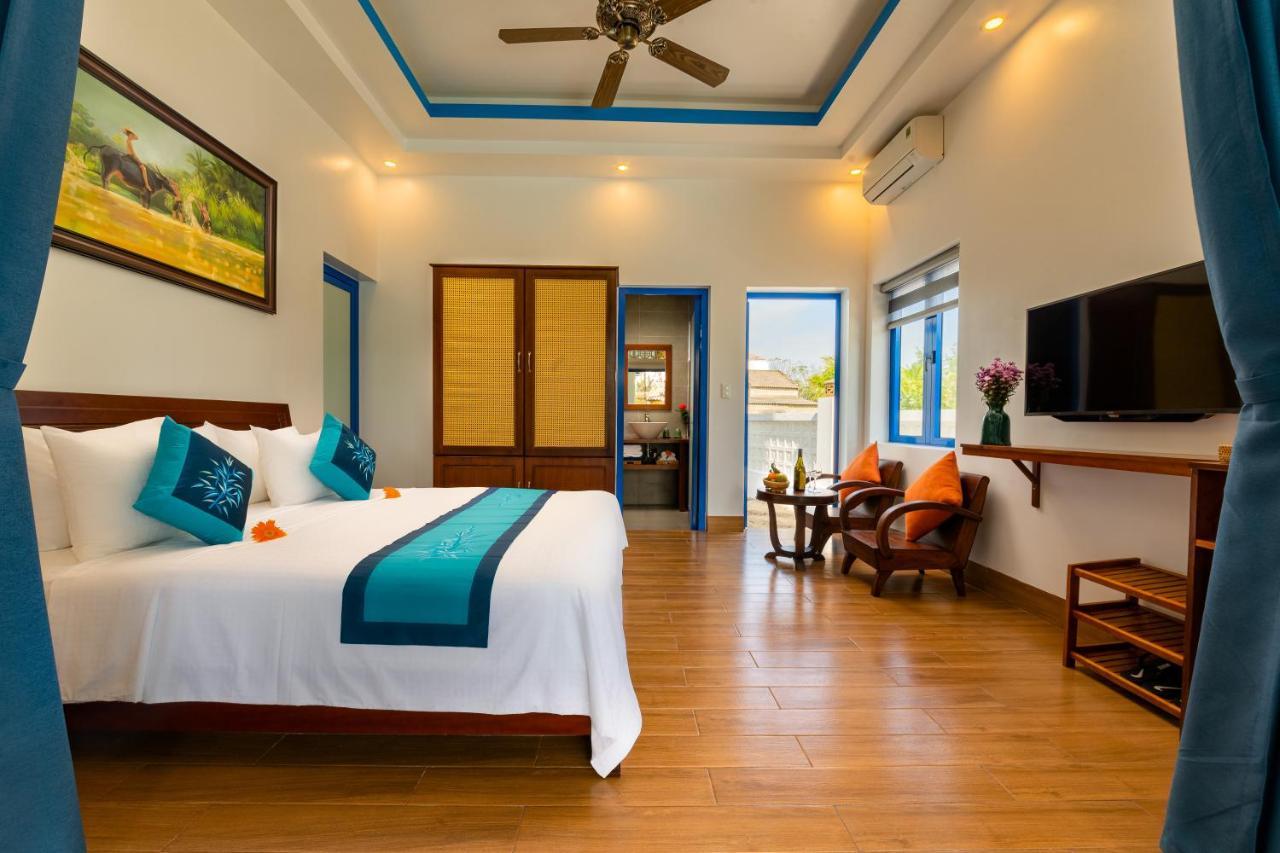 Local Beach Front Villas Tan Thanh エクステリア 写真