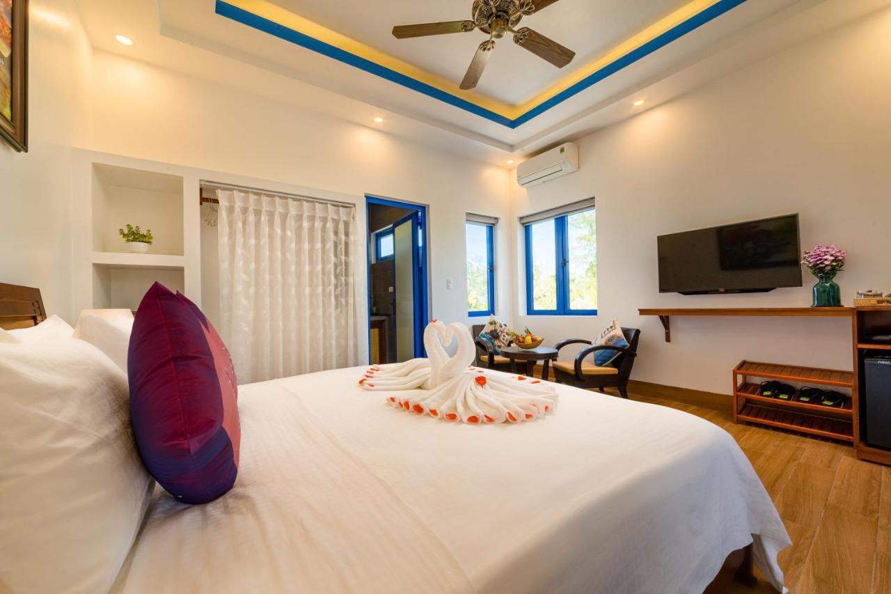 Local Beach Front Villas Tan Thanh エクステリア 写真